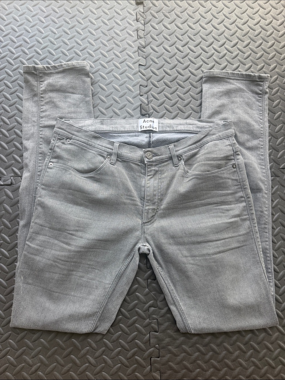 Acne Studios Men’s Light Gray Skinny Jeans size 36x34